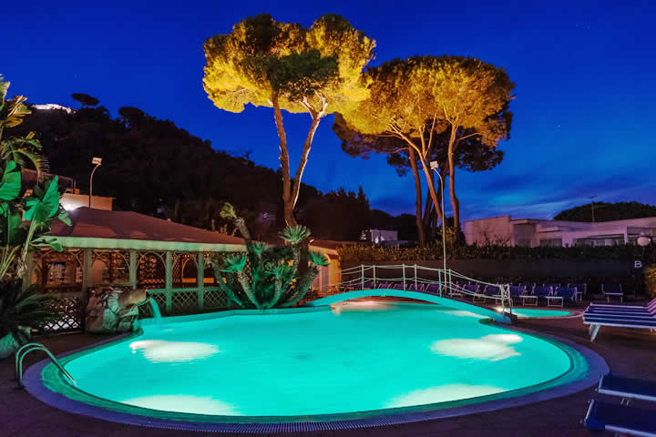 Settimana Festa di S. Anna Benessere a Ischia in Luglio con reparto termale interno e trattamenti rigeneranti